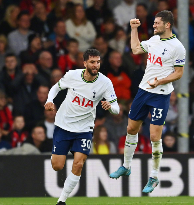 九游娱乐 -包含转会期突围战来临，阿斯顿维拉围绕NBA总决赛绝杀压哨，底气十足，临场指挥获称赞的词条